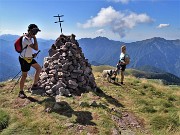 23 Un piccolo contributo ad innalzare l'omone del Monte Foppa (1895 m)